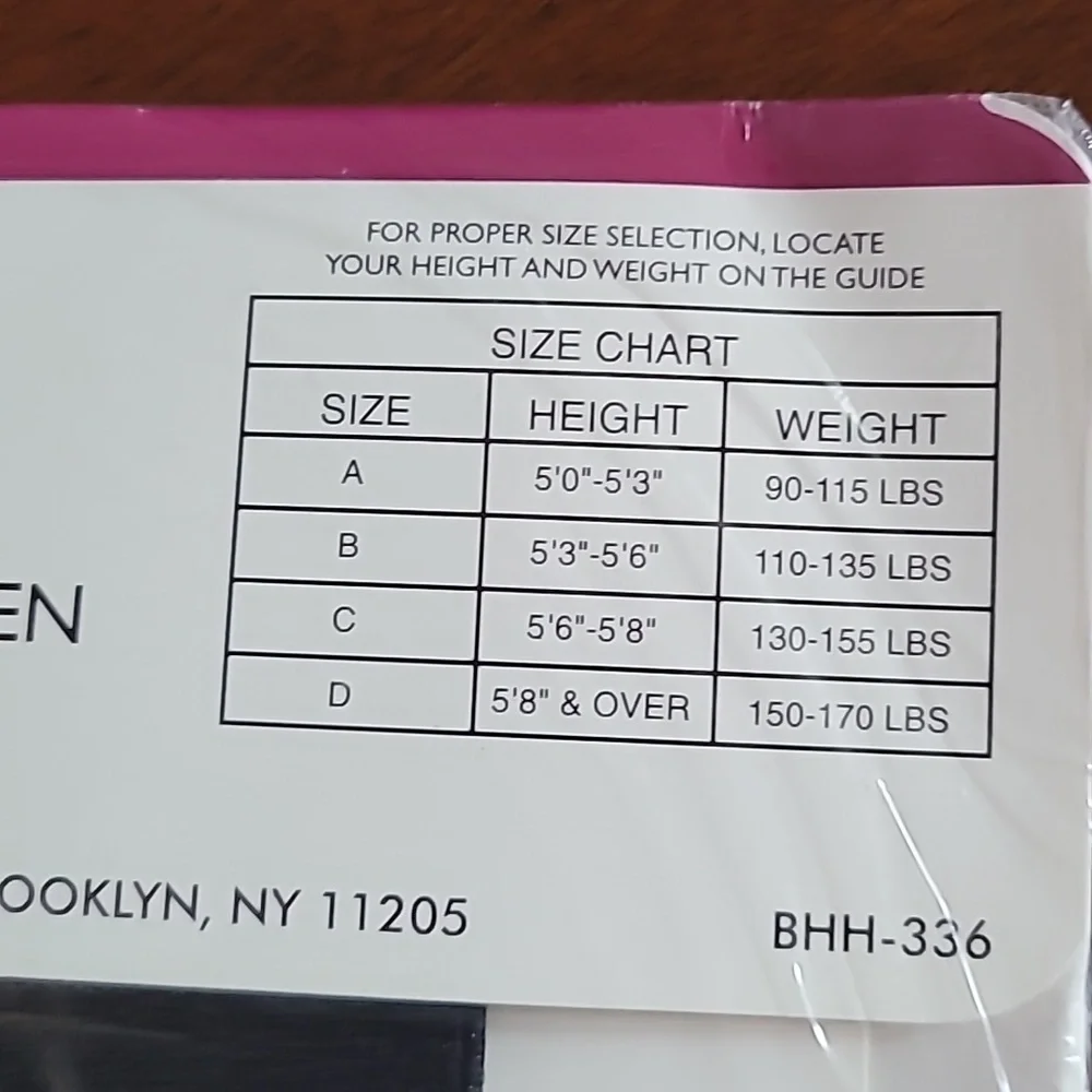 BLUE HEAVEN 5830 HOSIERY SHEER SUPPORT size D Black New